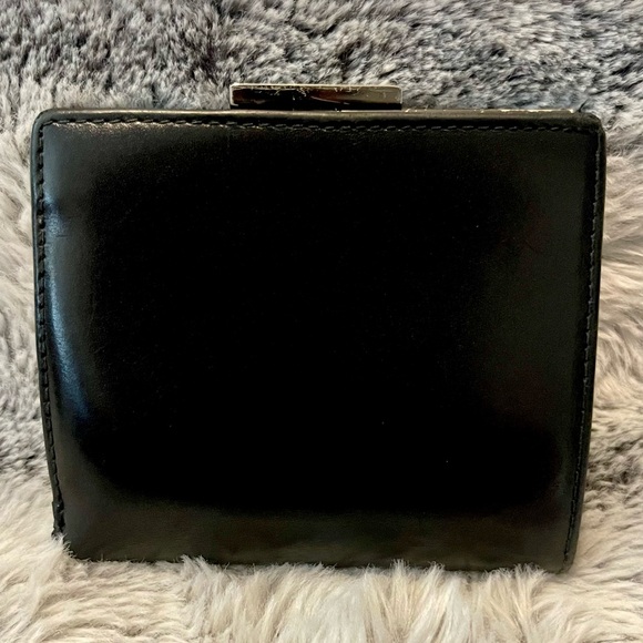 Vintage Coach Soft Black Leather Bi Fold Coin Purse Wallet Cards Bills - Picture 3 of 13